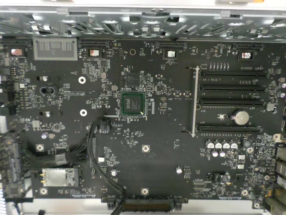 Mac Pro A1289 2009 2010 2012 Empty Case Enclosure Chassis Grade D w/ Motherboard - Image 4 of 4