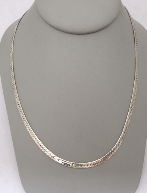 4.00g 925 Sterling Silver Snake Chain 