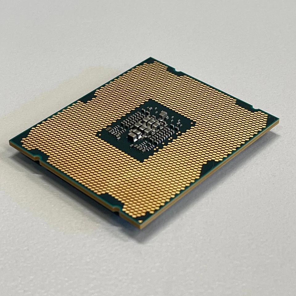 Intel Xeon E5-1620 Quad Core CPU 3.60 GHz 10MB Cache Socket 2011 Processor SR0LC - Image 2 of 4