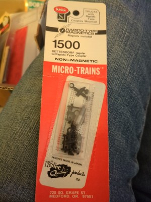 Micro-Trains Spur N 1500 BETTENDORF LKWs mit Rapido Kupplungen & Magneten