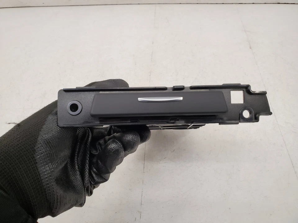 ✅ 06-13 Porta-copos de passageiro direito BMW E90 E92 E93 M3 335 fabricante de equipamento original preto - Imagem 2 de 4