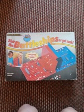 Classic Games - Sink The Battleships or get sunk -1998 Edition - Cond: Very Good