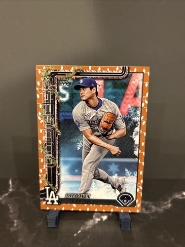 2025 Topps Holiday - Shohei Ohtani Gold Holiday Lights - Dodgers MVP - #H1