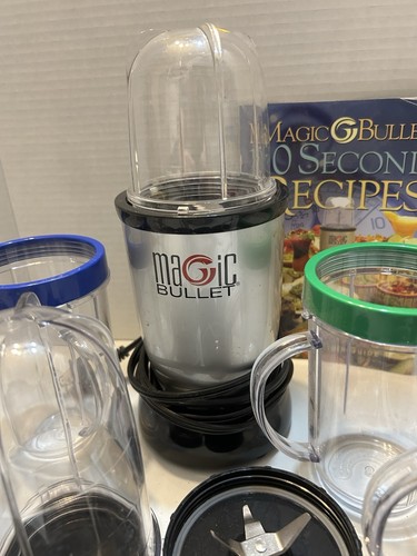 MAGIC BULLET BLENDER (MB1001C) W/ CUPS & CONTAINERS MINT CONDITION TESTED WORKS - Picture 6 of 12