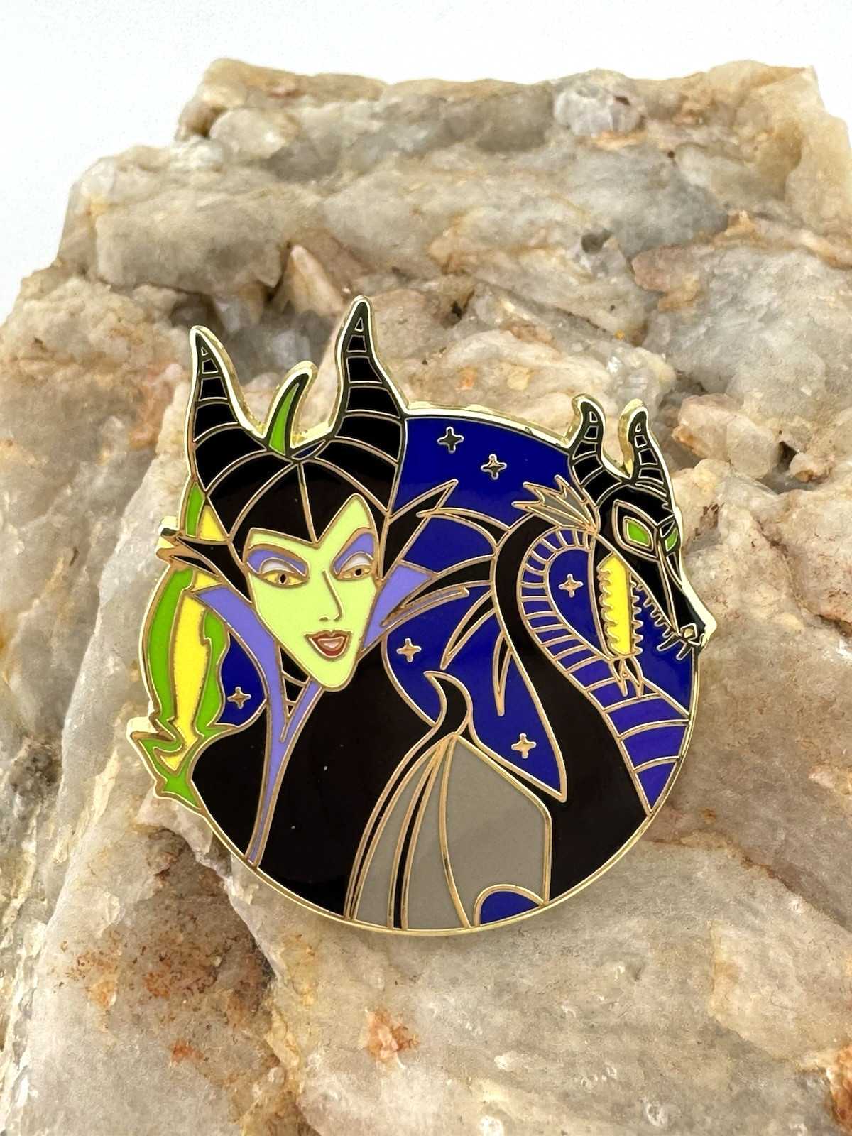 Disney Maleficent and Dragon Sleeping Beauty Pin NEW Unofficial