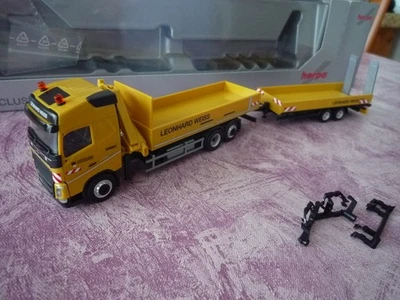 Herpa 944151 Volvo  Pritschen mit Kran u. Tieflader  Leonhard Weiss 1:87  in OVP - Bild 1 von 4