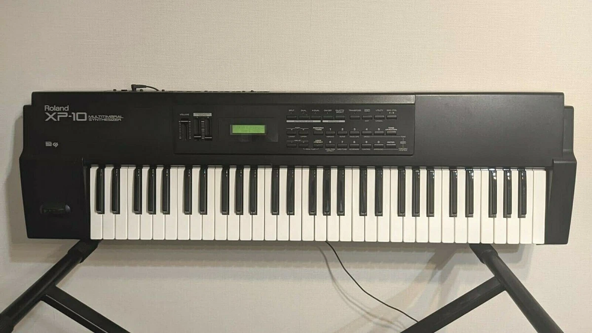 Roland XP-10 Synthesizer