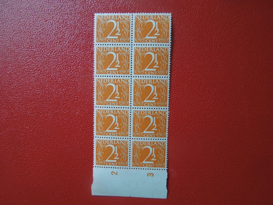 G5680 NETHERLANDS  1947 NVPH 462 WITH  PLATE  NR BLOCK  OF  10  MNH - Image 2 of 4