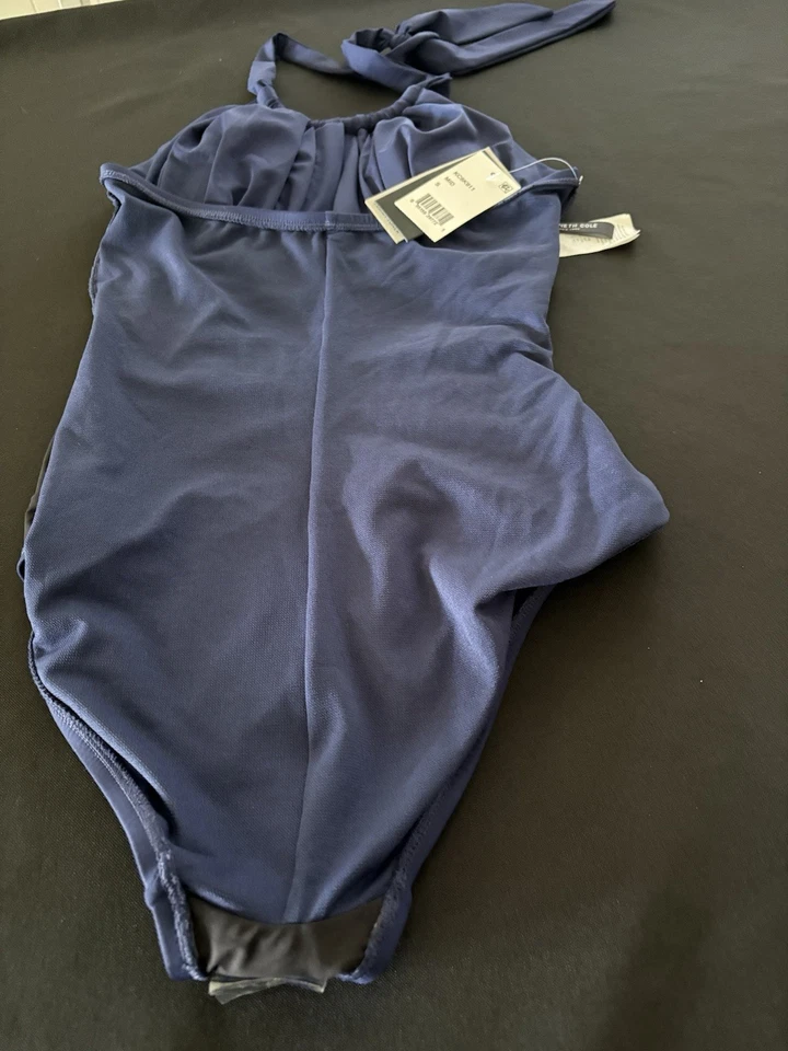 Traje de baño Kenneth Cole de una pieza pequeño para mujer Foto 4 de 4