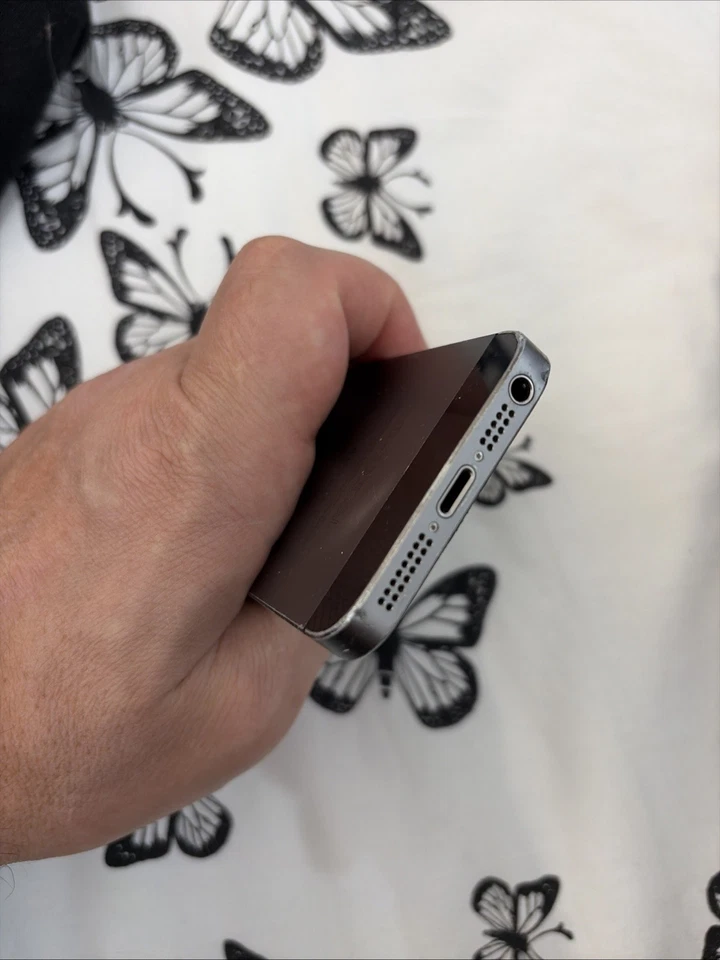 Apple iPhone 5s A1533 iOS 10 !!! 16gb Grigio Siderale Space Gray 4115 - Immagine 3 di 4