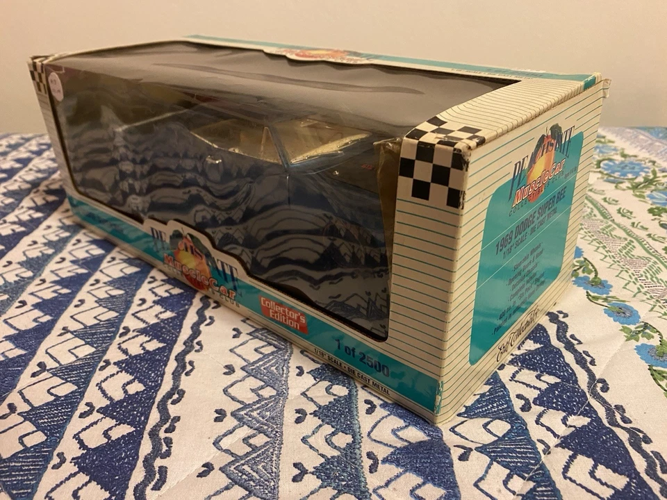 Ertl 1:18 Dodge Super Bee - Immagine 2 di 4