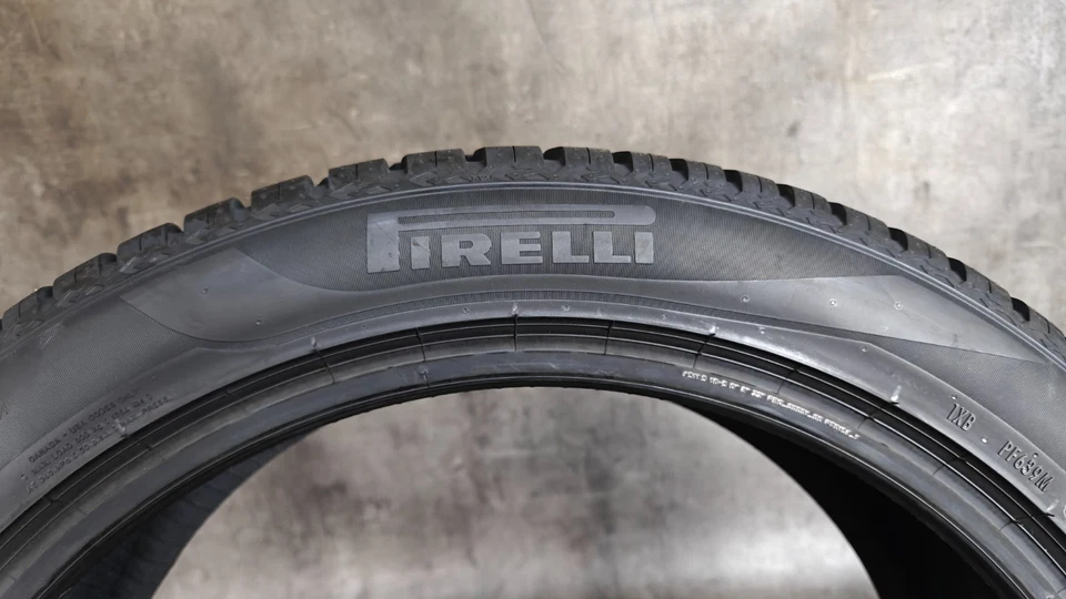1x Pirelli Scorpion All Season SF2 235/45 R20 100H XL M+S Allwetterreifen (1942) - Bild 2 von 4