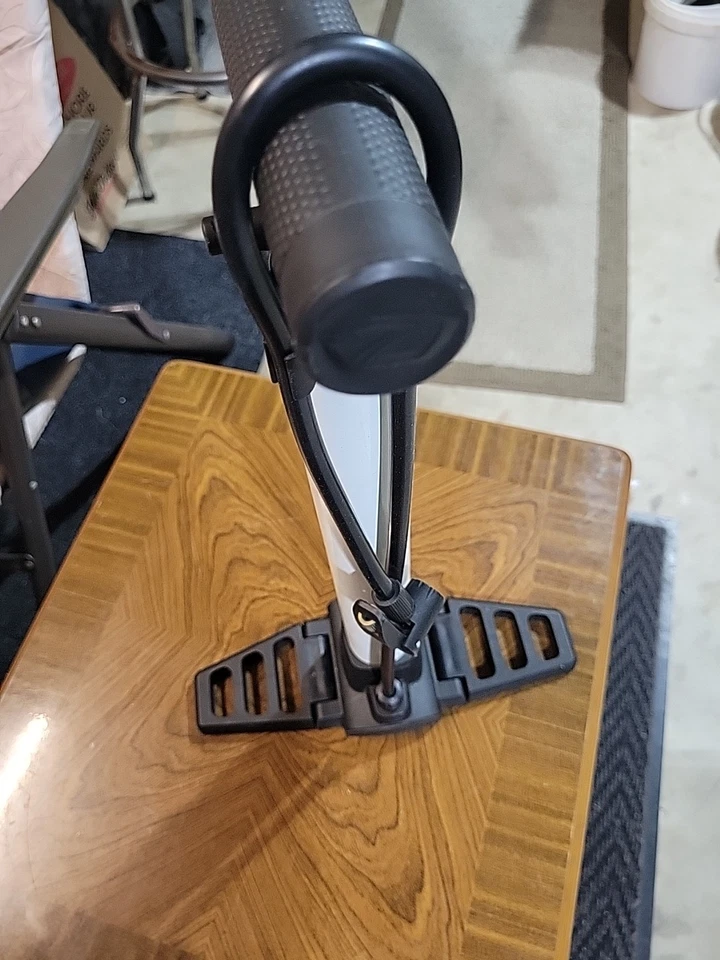 Bomba inteligente Zefal 5148 - Súper compacta - Se expande a bomba de tamaño completo  Foto 3 de 4