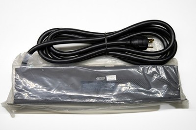 TRIPP LITE Power Distribution Unit PDU 5.8kW SinglePhase 200-240V PDUH30HV   NEU