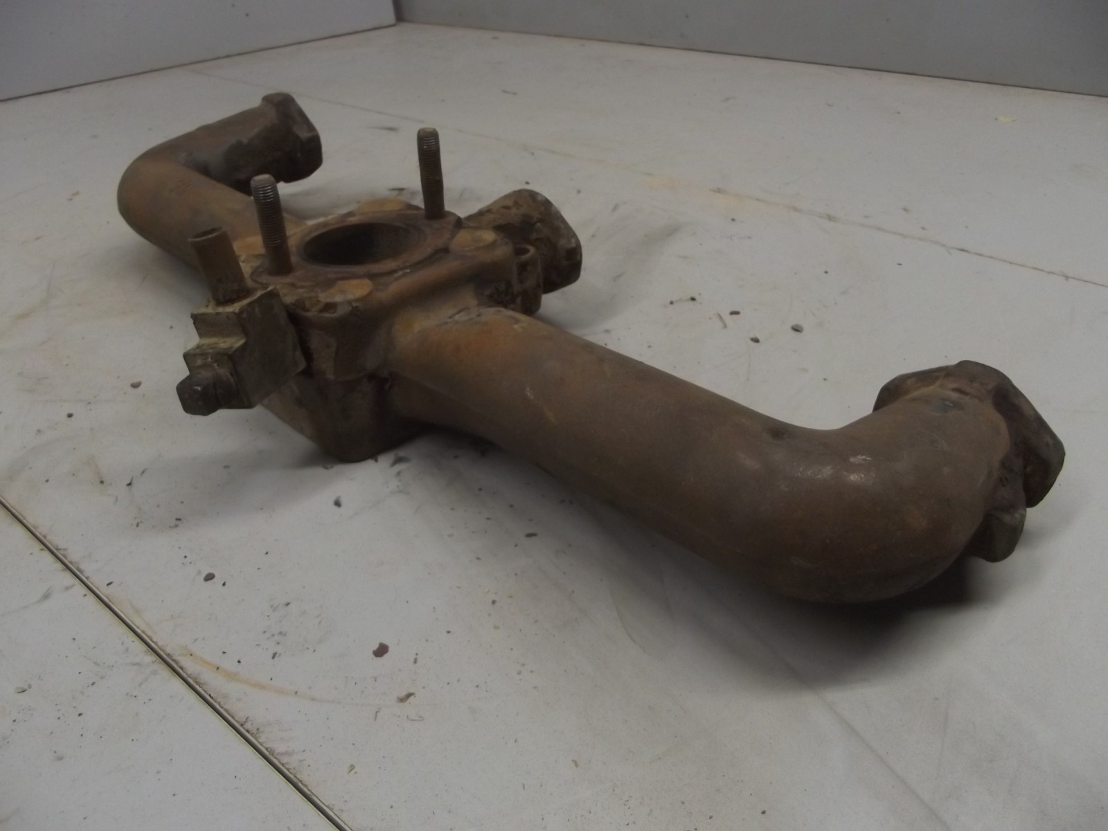 CHEVROLET 6 CYLINDER INTAKE MANIFOLD 235 I6 3754644 chevy truck