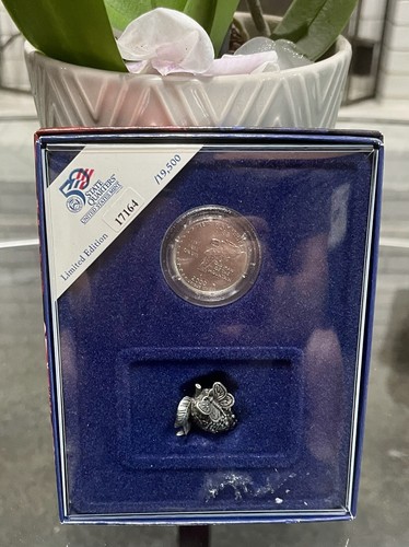 HALLMARK LIMITED ED. NEW HAMPSHIRE QUARTER W/PEWTER GRAPE CLUSTER & BUTTERFLY - 第 1/3 張圖片