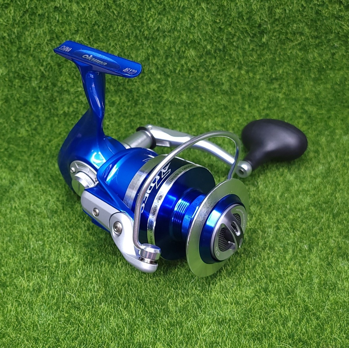 Okuma Azores 5.4:1 Left/Right Hand Spinning Saltwater Fishing Reel