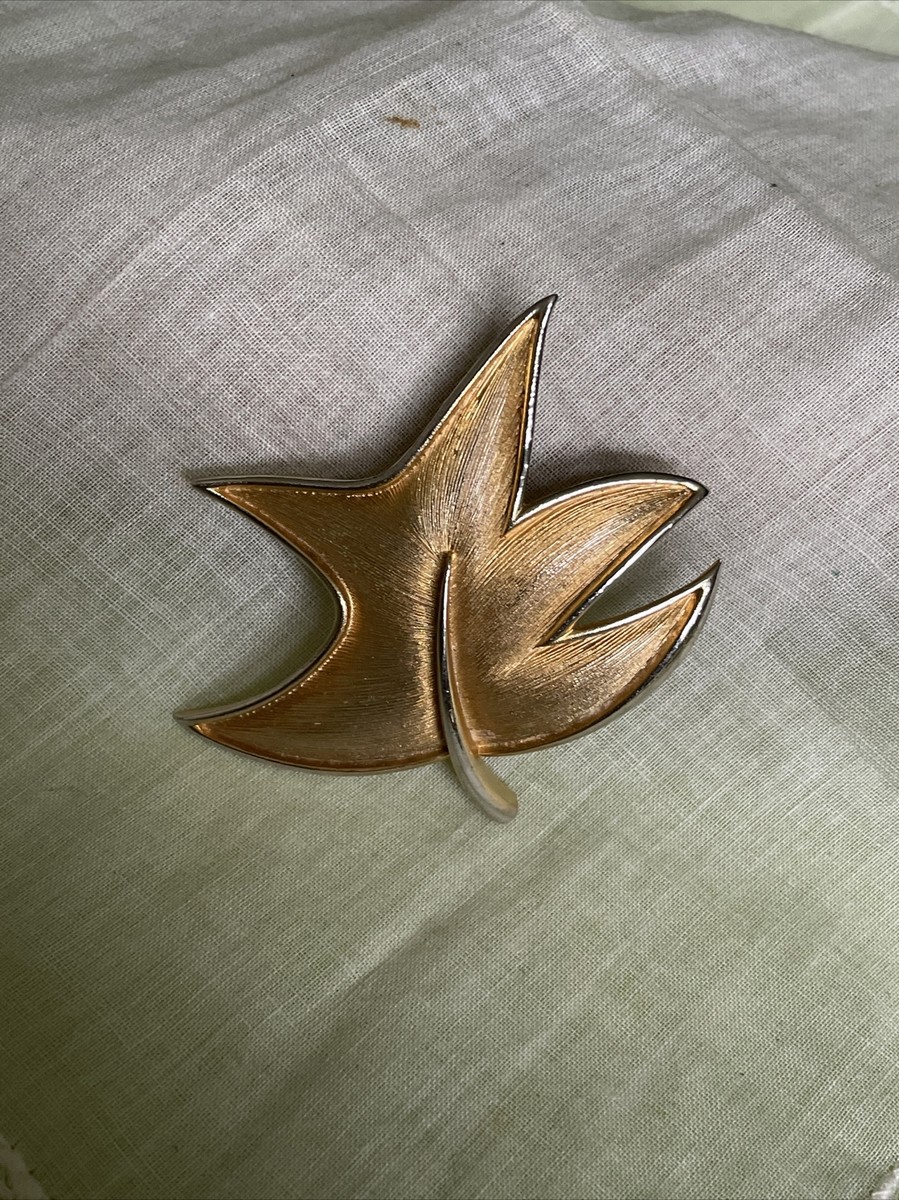 Alan J Gold Tone Leaf Brooch Pin Jewelry V-47 | eBay