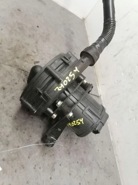 Bomba de inyección de aire compatible con 96-99 BMW 318i 1436208 Foto 3 de 4