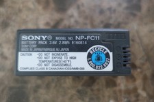 Genuine Sony NP-FC11 STAMINA C-Type Battery 2.8Wh Cyber-Shot DSCP8 DSCP10 DSCV1