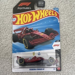 Hot Wheels Formula 1 2025 Scuderia Ferrari HP 1:64 Diecast Red/Black/Yellow