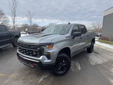 2024 Chevrolet Silverado 1500 Custom Trail Boss 4x4 4dr Crew Cab 5.8 ft. SB