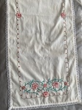 Dresser Scarf Runner Vintage Hand Embroidery Floral Lace Trim Cottage Style