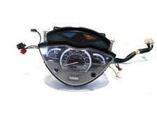 CONTACHILOMETRI VEGLIA HONDA SH 150 i 2005-2008 (X RICAMBI LEGGI DESCRIZIONE)
