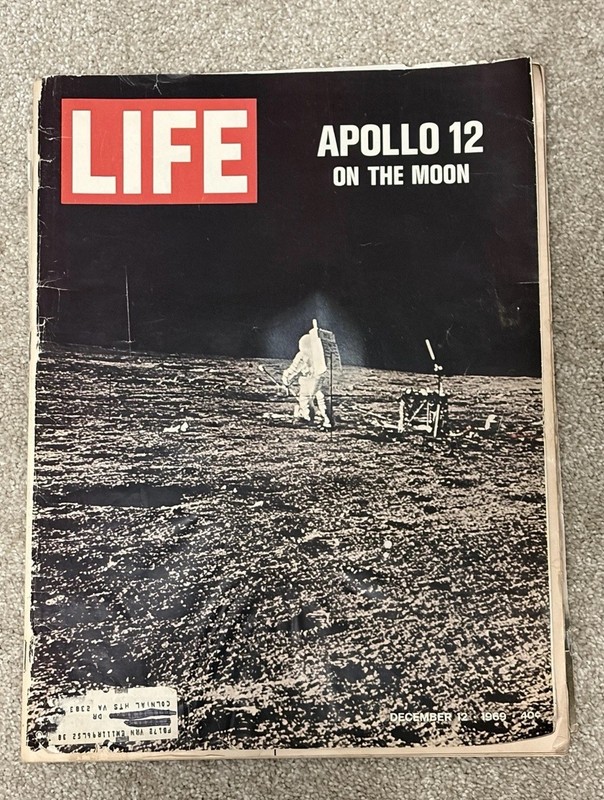Life Magazine NASA Apollo 12 Moon Landing Dec 12, 1969 Vol. 67 No. 24