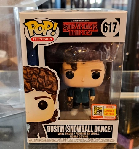 Funko Pop! Stranger Things - Dustin Snowball Dance #617 SDCC 2018 LE