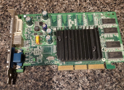 09Y452 Nvidia GeForce 180-10162-0000-C00 128mb VGA DVI S-VIDEO GRAPHICS CARD