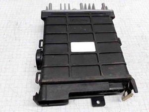 AUDI 100 Avant 43, C2 Motorsteuergerät ECU 0280800165 443906264 2.30 32622009