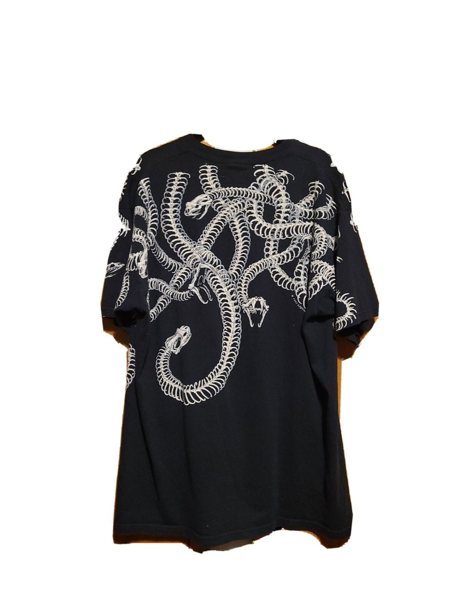 90’s LIQUID BLUE Medusa skull l tee Vintage Liquid Blue Medusa T-Shirt Large Original All Over Print