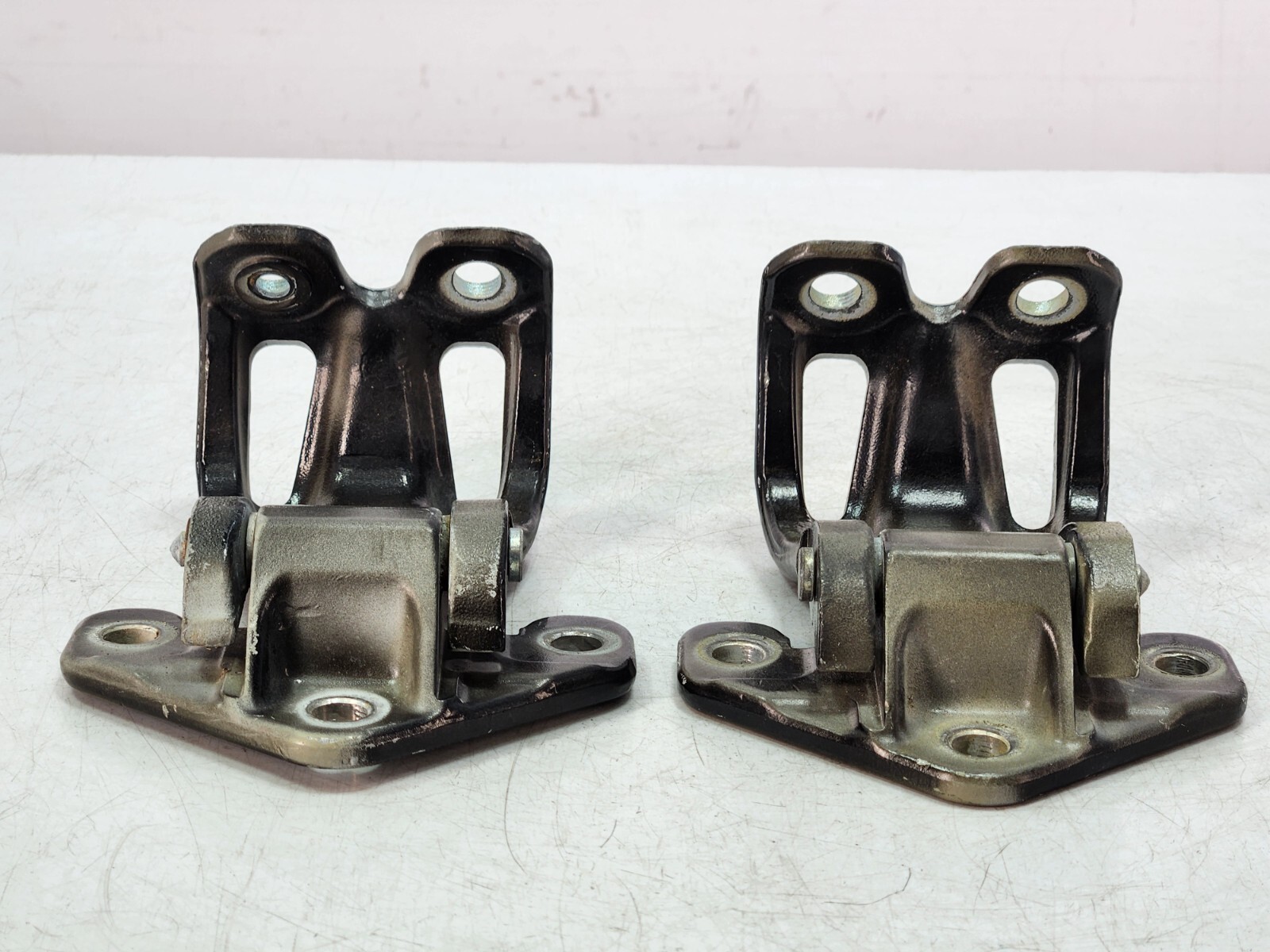 ✅ 11-16 OEM Ferrari FF Front Right Passenger Door Hinge Upper Lower Black SET