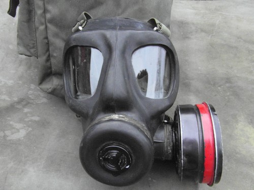 British Avon S6 Size S Gas Mask Respirator w/ Filter & Haversack SAS Op Nimrod - Picture 2 of 12