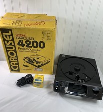 Vintage Kodak 4200 Carousel Slide Projector , Less Tray With Remote  Extra Bulb
