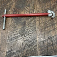 Vintage Basin Pipe Wrench Tool Chicago Specialty Mfg Co 12 in Red Steel