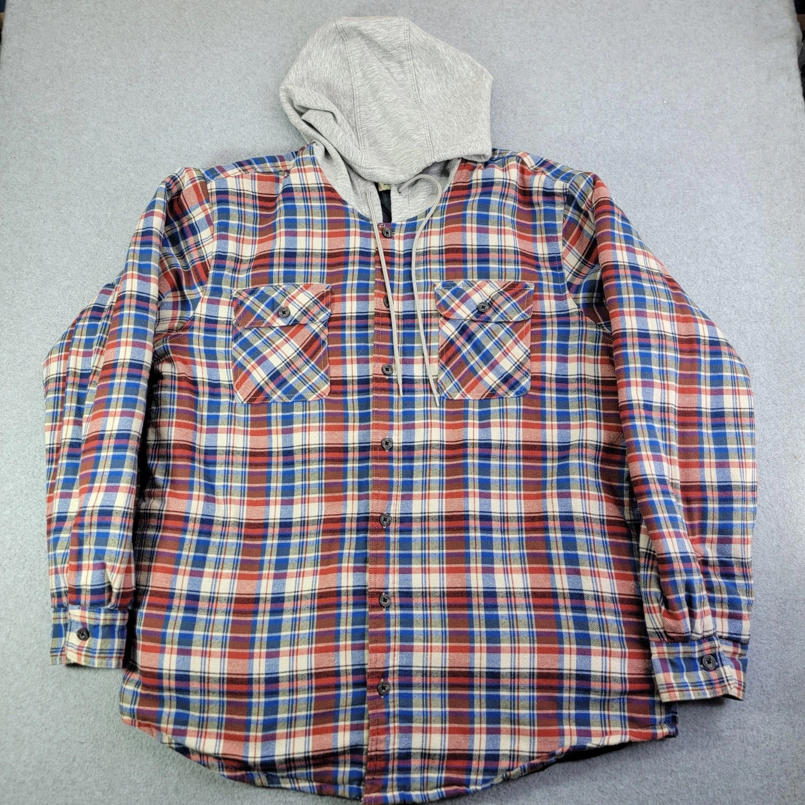 Wrangler Jacket Mens XL Red Plaid Quilted Hooded Flannel Lined Warm Outdoor