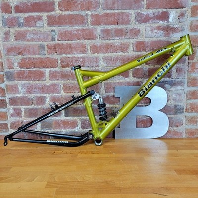 Yellow Bianchi 26 Bike Bianchi Super IBEX 26