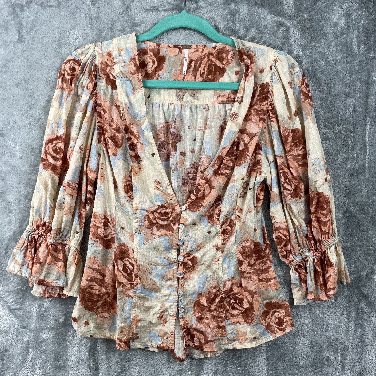 Free People I Found You Top Womens Médium Floral Romantic Cottagecore Button Up