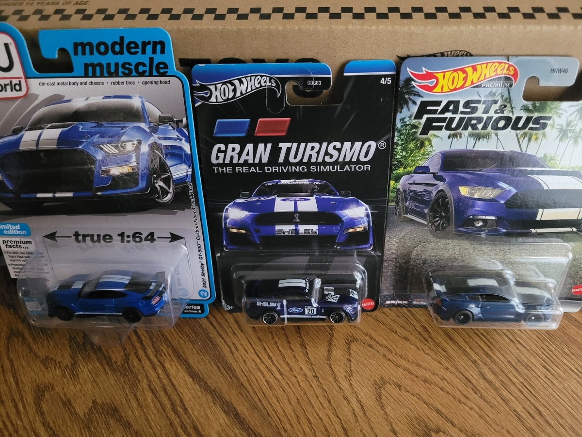 HOT WHEELS FORD MUSTANG SHELBY GT 500'S & AW FORD SHELBY GT