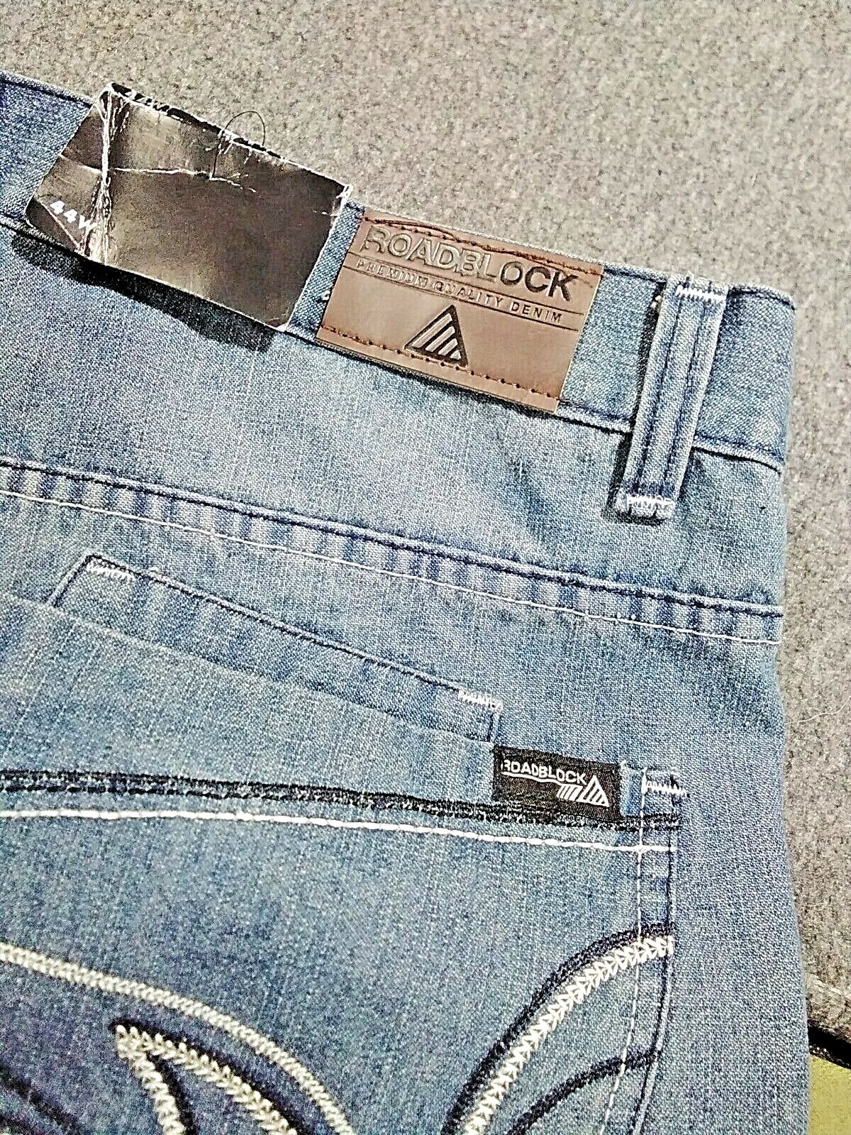 Picture 4 of 6