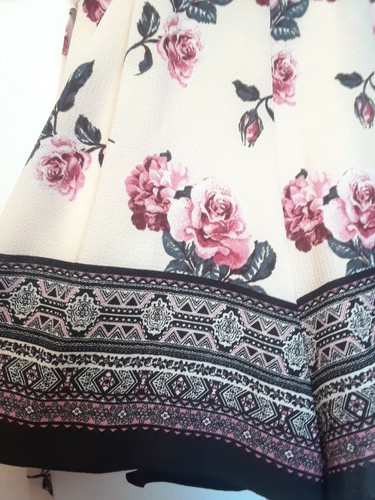 New Three Pink Hearts Floral women Romper pleated with Belt Size: S - Picture 8 of 10