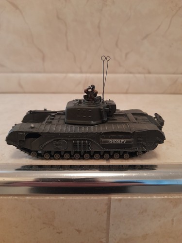 FORCES OF VALOR UK CHURCHILL VII TANK 1/72 - Picture 3 of 4