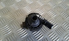 Pompe à eau Renault LAGUNA