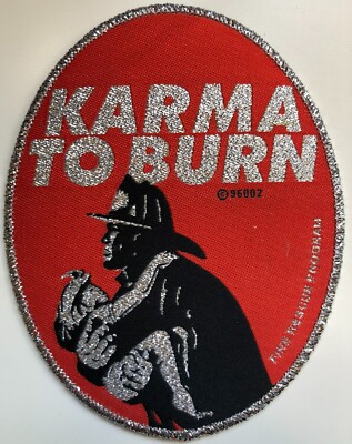KARMA TO BURN - Fireman - 8,5 x 10,6 cm - Patch - 165475