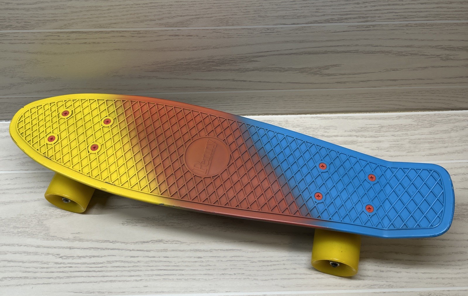 Penny Australia SkateBoard Tri-color 22, Barely Used