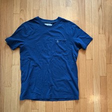 PENGUIN By Munsingwear Men s Short Sleeve Pocket Logo Tee Crew Neck Blue MEDIUM