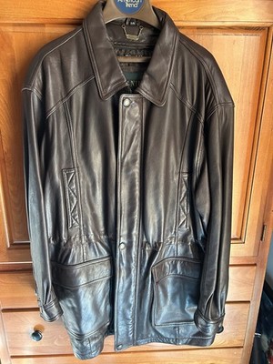 Danier Men's Leather coat, Large , Brown, Thinsulate removable lining Ex++ Cond.