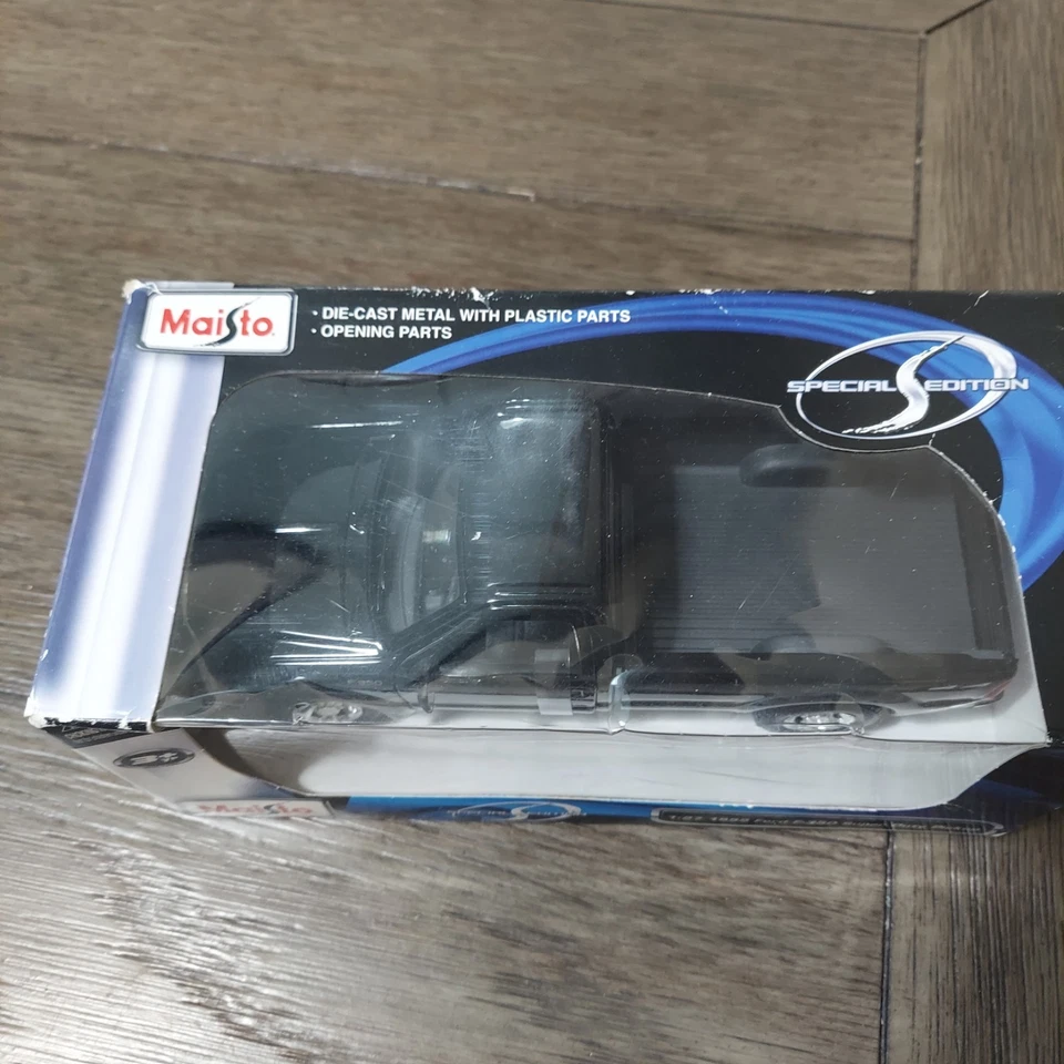 Ford F350 Super Duty 1999 camioneta Maisto nueva en caja modelo diecast negro 1/27 Foto 2 de 4